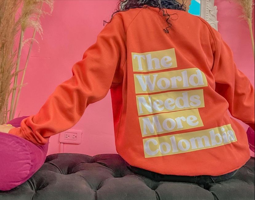 Sweater l The World Needs More Colombia