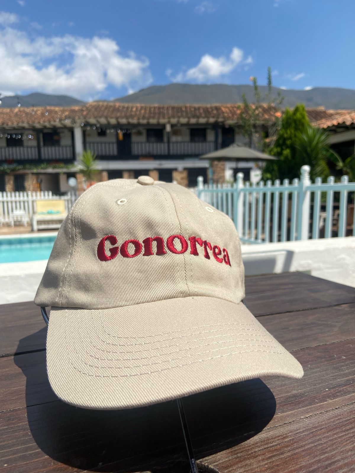 Gorra "Gonorrea"